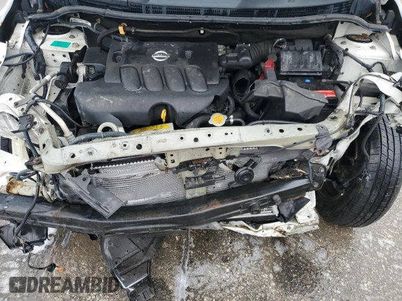2009 Nissan Versa S z VIN 3N1BC11E09L352045, wystawiony jako Copart lot #46843955 z przebiegiem 170 741 mil mil oraz Szkoda całkowita • Salvage title. Historia ofert i sprzedaży dostępna na DreamBid. Obrazek 11.