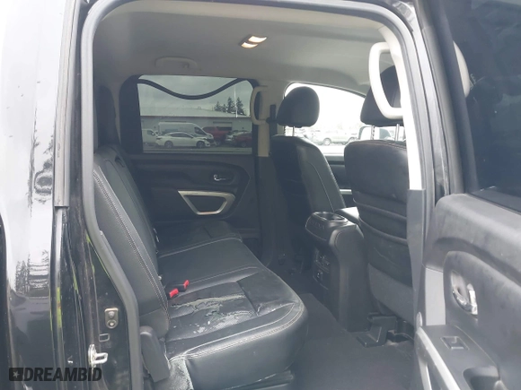 2016 Nissan Titan XD Platinum Reserve with VIN 1N6BA1F2XGN502660, listed as a IAAI auction lot 41731577 with 118,581 mi miles. Bid and sale history available at carsss.com. Image 8.