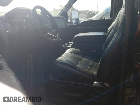 2010 Ford F-350 XL with VIN 1FTWW3BR7AEA25259, listed as a Copart auction lot 60912525 with 156,025 mi miles and Salvage title. Bid and sale history available at DreamBid. Image 7.