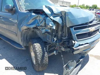 2010 Chevrolet Tahoe LT with VIN 1GNMCBE34AR236601, listed as a IAAI auction lot 42204854 with Not provided miles and . Bid and sale history available at DreamBid. Image 6.