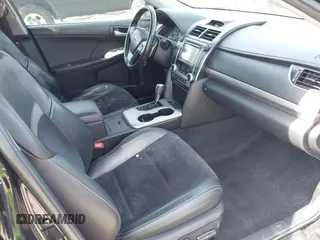 2012 Toyota Camry SE with VIN 4T1BK1FK5CU007987, listed as a IAAI auction lot 41837470 with 161,652 mi miles. Bid and sale history available at carsss.com. Image 5.
