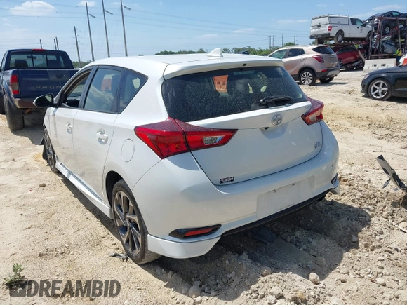 2016 Scion iM z VIN JTNKARJE0GJ517058, wystawiony jako IAAI lot #42145086 z przebiegiem 108 205 mil mil oraz . Historia ofert i sprzedaży dostępna na DreamBid. Obrazek 3.