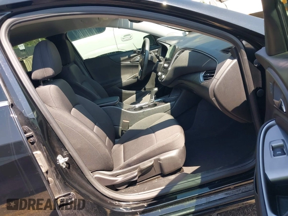 2020 Chevrolet Malibu LS with VIN 1G1ZC5ST5LF006020, listed as a IAAI auction lot 40030305 with 91,817 mi miles and . Bid and sale history available at DreamBid. Image 5.