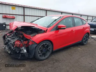 2014 Ford Focus SE with VIN 1FADP3K29EL111106, listed as a IAAI auction lot 41070212 with 72,730 mi miles. Bid and sale history available at carsss.com. Image 2.