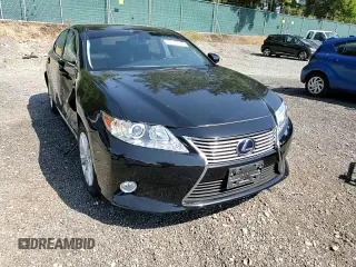2013 Lexus ES 300h z VIN JTHBW1GG3D2009784, wystawiony jako Copart lot #59344395 z przebiegiem 49 586 mil mil oraz Szkoda całkowita • Salvage title. Historia ofert i sprzedaży dostępna na DreamBid. Obrazek 14.