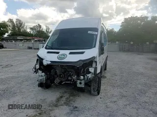 2019 Ford Transit z VIN 1FTYR2XM8KKA27743, wystawiony jako Copart lot #46898445 z przebiegiem 104 945 mil mil oraz Nie do naprawy • Non repairable. Historia ofert i sprzedaży dostępna na DreamBid. Obrazek 11.