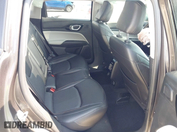 2022 Jeep Compass Limited with VIN 3C4NJDCB2NT118200, listed as a IAAI auction lot 42403038 with 39,005 mi miles and . Bid and sale history available at DreamBid. Image 8.