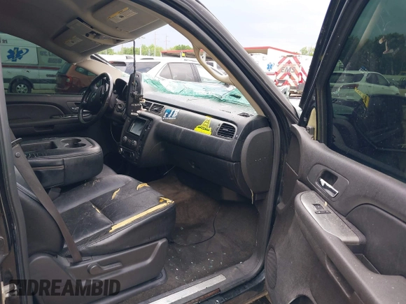 2007 Chevrolet Tahoe LS с VIN 1GNFC13C27R279400, выставлен на аукционе IAAI как лот 39134497 с пробегом 205 338 миль миль и . История ставок и продаж доступна на DreamBid. Изображение 5.