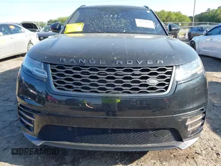 2019 Land Rover Range Rover Velar R-Dynamic SE with VIN SALYL2EX7KA784128, listed as a IAAI auction lot 41929807 with 62,401 mi miles. Bid and sale history available at carsss.com. Image 10.
