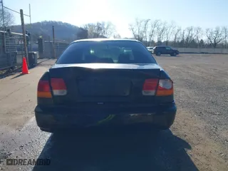 1997 Honda Civic LX with VIN 2HGEJ6670VH567081, listed as a IAAI auction lot 41995007 with 107,943 mi miles. Bid and sale history available at carsss.com. Image 16.