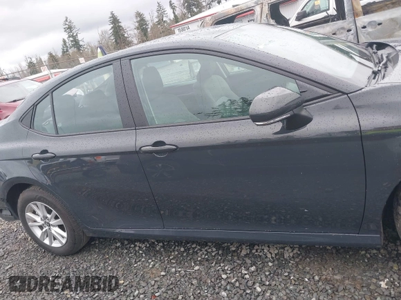 2025 Toyota Camry LE z VIN 4T1DBADK8SU516255, wystawiony jako IAAI lot #41847062 z przebiegiem 4 534 mil mil oraz . Historia ofert i sprzedaży dostępna na DreamBid. Obrazek 14.