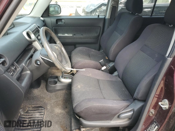 2005 Scion xB with VIN JTLKT324050186989, listed as a Copart auction lot 48981294 with 246,857 mi miles and Non Repairable. Bid and sale history available at carsss.com. Image 7.