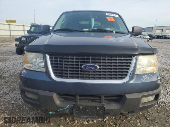 2004 Ford Expedition Special Service z VIN 1FMPU16L94LB69623, wystawiony jako Copart lot #83747874 z przebiegiem Nie podano mil oraz Szkoda całkowita • Salvage title. Historia ofert i sprzedaży dostępna na DreamBid. Obrazek 5.