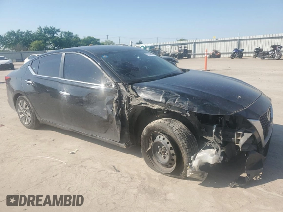 2020 Nissan Altima S with VIN 1N4BL4BV6LC227864, listed as a Copart auction lot 52260615 with 120,392 mi miles and Salvage Title. Bid and sale history available at carsss.com. Image 4.