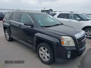 2015 GMC Terrain SLE z VIN 2GKALMEK9F6191869, wystawiony jako IAAI lot #42064312 z przebiegiem 175 371 mil mil oraz . Historia ofert i sprzedaży dostępna na DreamBid. Obrazek 1.