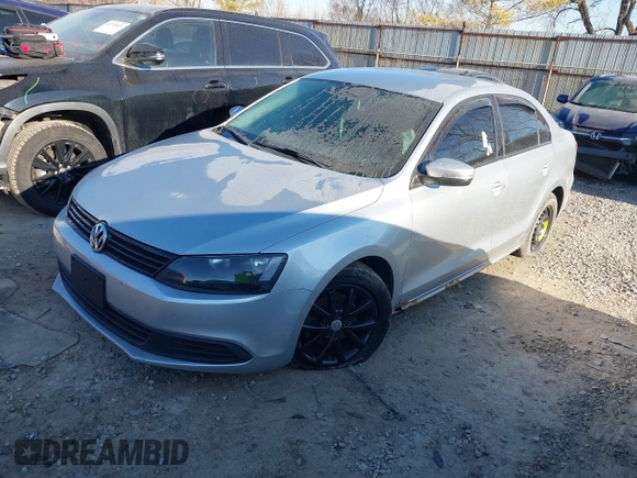 2011 Volkswagen Jetta SE with VIN 3VWDX7AJXBM346566, listed as a IAAI auction lot 41753411 with 181,389 mi miles and . Bid and sale history available at DreamBid. Image 2.