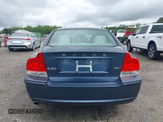 2009 Volvo S60 2.5T with VIN YV1RS592492741041, listed as a IAAI auction lot 41983967 with 149,217 mi miles. Bid and sale history available at carsss.com. Image 16.