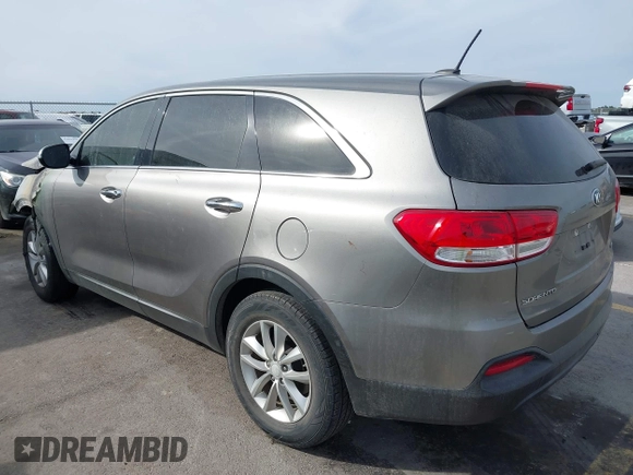 2018 Kia Sorento LX with VIN 5XYPG4A34JG411049, listed as a IAAI auction lot 41080821 with 1 mi miles. Bid and sale history available at carsss.com. Image 3.