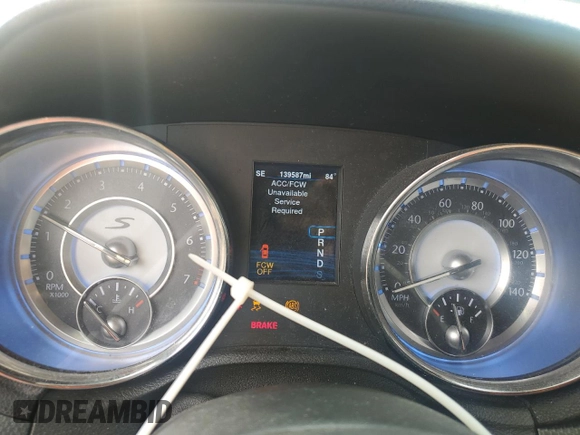 2014 Chrysler 300 S z VIN 2C3CCABG7EH272797, wystawiony jako Copart lot #54774145 z przebiegiem 139 587 mil mil oraz Szkoda całkowita • Salvage title. Historia ofert i sprzedaży dostępna na DreamBid. Obrazek 9.