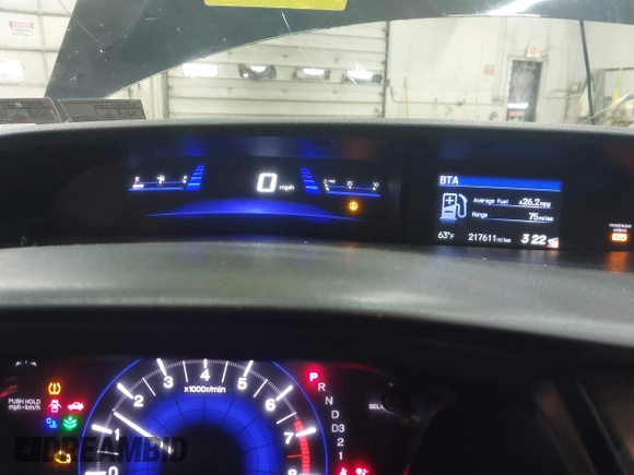 2013 Honda Civic Cpe EX with VIN 2HGFG3B82DH525350, listed as a IAAI auction lot 42129940 with 217,611 mi miles. Bid and sale history available at carsss.com. Image 7.