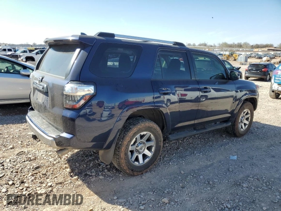 2016 Toyota 4Runner Limited with VIN JTEBU5JR2G5331064, listed as a Copart auction lot 49734745 with 138,567 mi miles and Salvage Title. Bid and sale history available at DreamBid. Image 3.