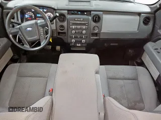 2013 Ford F-150 XL z VIN 1FTFX1CF3DFD68025, wystawiony jako Copart lot #64067645 z przebiegiem 113 382 mil mil oraz Czysty tytuł • Clean title. Historia ofert i sprzedaży dostępna na DreamBid. Obrazek 8.