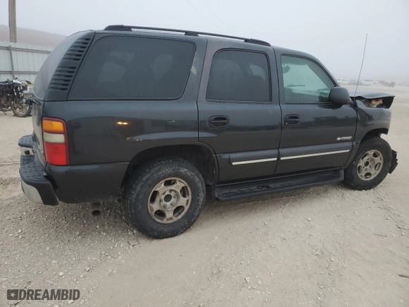 2003 Chevrolet Tahoe LT with VIN 1GNEC13ZX3R237955, listed as a Copart auction lot 43952685 with 189,117 mi miles and Salvage Title. Bid and sale history available at carsss.com. Image 3.