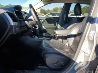 2017 Jeep Cherokee Trailhawk L Plus with VIN 1C4PJMBS7HD220533, listed as a Copart auction lot 81403364 with 94,101 mi miles and Salvage Title. Bid and sale history available at carsss.com. Image 7.