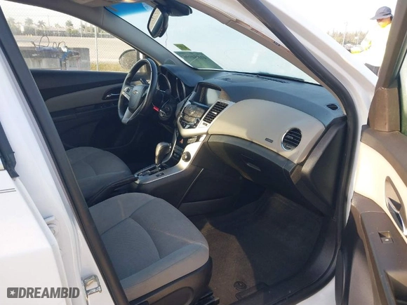 2014 Chevrolet Cruze 1LT with VIN 1G1PC5SBXE7251617, listed as a IAAI auction lot 41854990 with 128,691 mi miles. Bid and sale history available at carsss.com. Image 5.