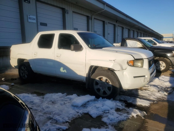 2008 Honda Ridgeline RTX with VIN 2HJYK163X8H503588, listed as a Copart auction lot 88029485 with 204,914 mi miles and Salvage Title. Bid and sale history available at carsss.com. Image 4.