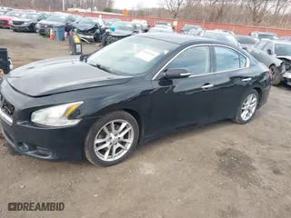 2010 Nissan Maxima 3.5 S with VIN 1N4AA5AP0AC824404, listed as a IAAI auction lot 41848364 with 192,490 mi miles. Bid and sale history available at carsss.com. Image 19.