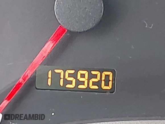 2005 Chevrolet Equinox LS with VIN 2CNDL13F456184822, listed as a IAAI auction lot 41773966 with 175,920 mi miles. Bid and sale history available at carsss.com. Image 12.