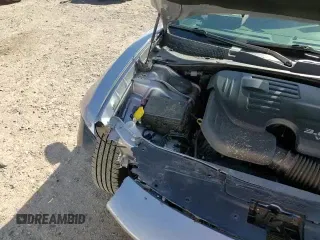 2018 Dodge Charger SXT z VIN 2C3CDXBG8JH239382, wystawiony jako Copart lot #85538915 z przebiegiem 59 275 mil mil oraz Szkoda całkowita • Salvage title. Historia ofert i sprzedaży dostępna na DreamBid. Obrazek 13.