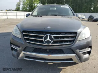 2014 Mercedes-Benz M-Class ML 350 with VIN 4JGDA5JB8EA293235, listed as a Copart auction lot 54093505 with 197,049 mi miles and Clean Title. Bid and sale history available at carsss.com. Image 5.