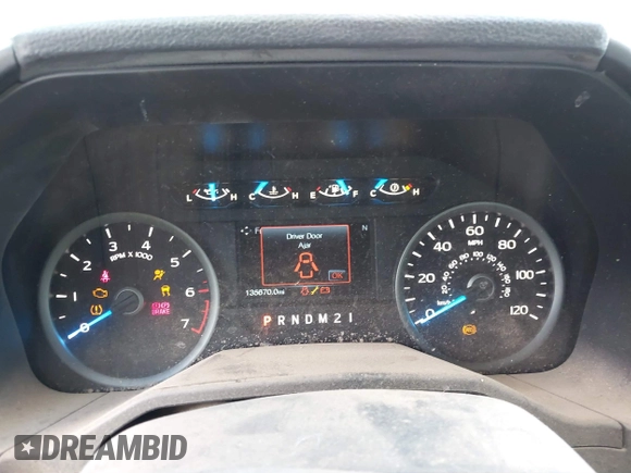 2017 Ford F-150 XL with VIN 1FTEX1CF3HKC23351, listed as a IAAI auction lot 40623873 with 135,670 mi miles. Bid and sale history available at carsss.com. Image 7.