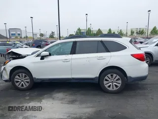 2017 Subaru Outback Premium с VIN 4S4BSACC3H3437284, выставлен на аукционе IAAI как лот 42338964 с пробегом 151 998 миль миль и . История ставок и продаж доступна на DreamBid. Изображение 14.