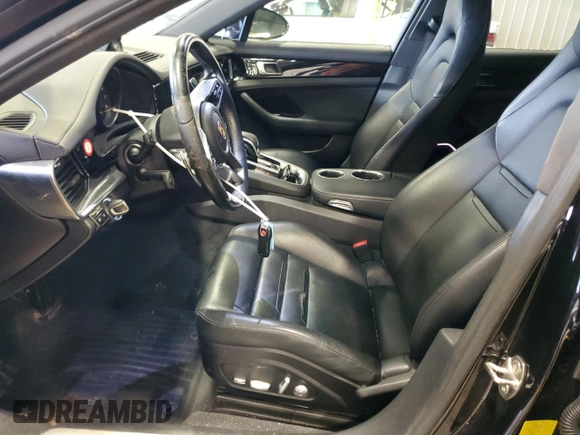 2017 Porsche Panamera with VIN WP0AA2A74HL103151, listed as a Copart auction lot 44960015 with 60,361 mi miles and Salvage title. Bid and sale history available at DreamBid. Image 7.
