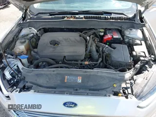 2016 Ford Fusion SE with VIN 3FA6P0HDXGR219190, listed as a IAAI auction lot 41936584 with 146,716 mi miles. Bid and sale history available at carsss.com. Image 10.