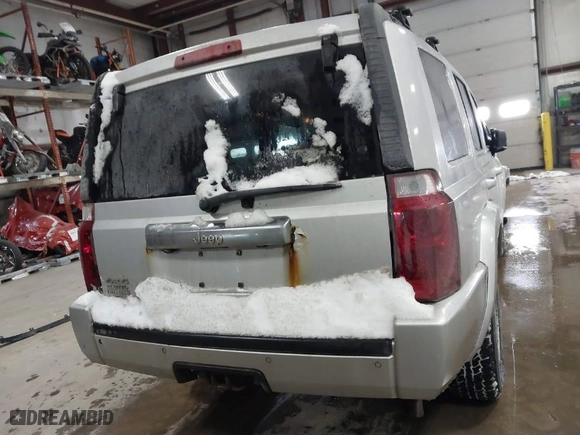 2007 Jeep Commander Limited with VIN 1J8HG58217C623422, listed as a IAAI auction lot 41602311 with NaN miles. Bid and sale history available at carsss.com. Image 16.