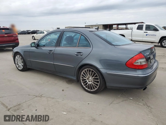 2008 Mercedes-Benz E-Class Luxury 3.5L with VIN WDBUF56X58B216250, listed as a Copart auction lot 86924714 with 163,434 mi miles and Clean Title. Bid and sale history available at carsss.com. Image 2.