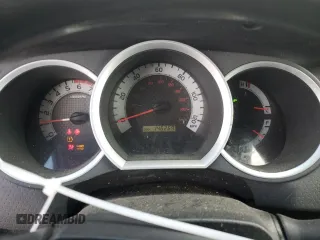 2013 Toyota Tacoma z VIN 5TFNX4CN7DX025183, wystawiony jako Copart lot #44353485 z przebiegiem 146 269 mil mil oraz Szkoda całkowita • Salvage title. Historia ofert i sprzedaży dostępna na DreamBid. Obrazek 9.