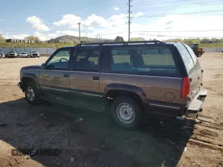 1997 GMC Suburban with VIN 3GKFK16R4VG518331, listed as a Copart auction lot 56241425 with 265,201 mi miles and Non repairable. Bid and sale history available at DreamBid. Image 2.