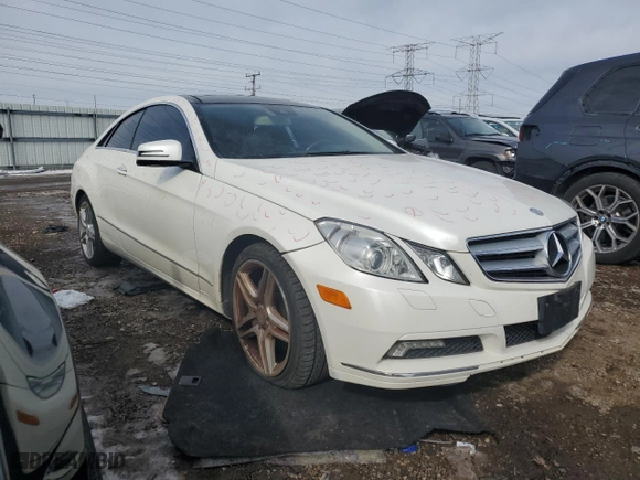 2011 Mercedes-Benz E-Class E 350 with VIN WDDKJ5GB8BF082558, listed as a Copart auction lot 46311535 with 99,734 mi miles and Salvage Title. Bid and sale history available at carsss.com. Image 4.