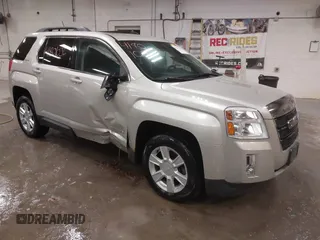 2013 GMC Terrain SLE with VIN 2GKFLTEK7D6231203, listed as a IAAI auction lot 41801036 with 118,181 mi miles. Bid and sale history available at carsss.com. Image 1.