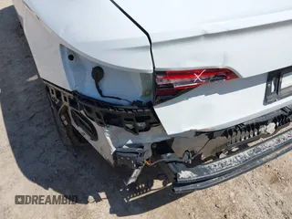 2021 Volkswagen Jetta S z VIN 3VWC57BU6MM045659, wystawiony jako IAAI lot #42201090 z przebiegiem 66 937 mil mil oraz . Historia ofert i sprzedaży dostępna na DreamBid. Obrazek 18.
