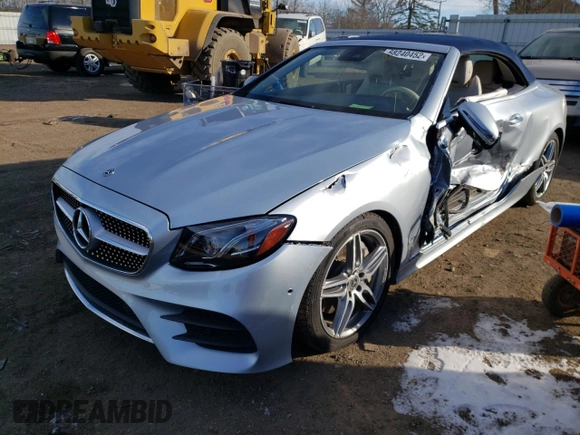 2019 Mercedes-Benz E-Class E 450 with VIN WDD1K6HB1KF079708, listed as a Copart auction lot 68240452 with 32,720 mi miles. Bid and sale history available at carsss.com. Image 1.