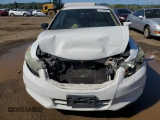 2011 Honda Accord LX z VIN 1HGCP2F30BA061949, wystawiony jako Copart lot #51793405 z przebiegiem Nie podano mil oraz Czysty tytuł • Clean title. Historia ofert i sprzedaży dostępna na DreamBid. Obrazek 5.