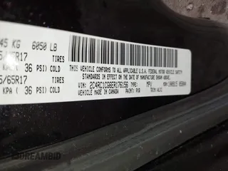 2014 Chrysler Town & Country Touring-L with VIN 2C4RC1CG6ER176156, listed as a IAAI auction lot 42008100 with 139,519 mi miles. Bid and sale history available at carsss.com. Image 9.