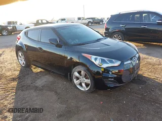 2013 Hyundai Veloster w/Gray Int with VIN KMHTC6AD8DU175342, listed as a IAAI auction lot 41423246 with 1 mi miles. Bid and sale history available at carsss.com. Image 1.