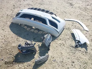 2018 Jeep Grand Cherokee High Altitude с VIN 1C4RJECG2JC472095, выставлен на аукционе IAAI как лот 42313652 с пробегом 81 081 миль миль и . История ставок и продаж доступна на DreamBid. Изображение 12.